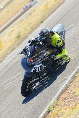 media/Oct-15-2023-TrackXperience (Sun) [[85198ff50b]]/Group 3/session 4 turn 3/